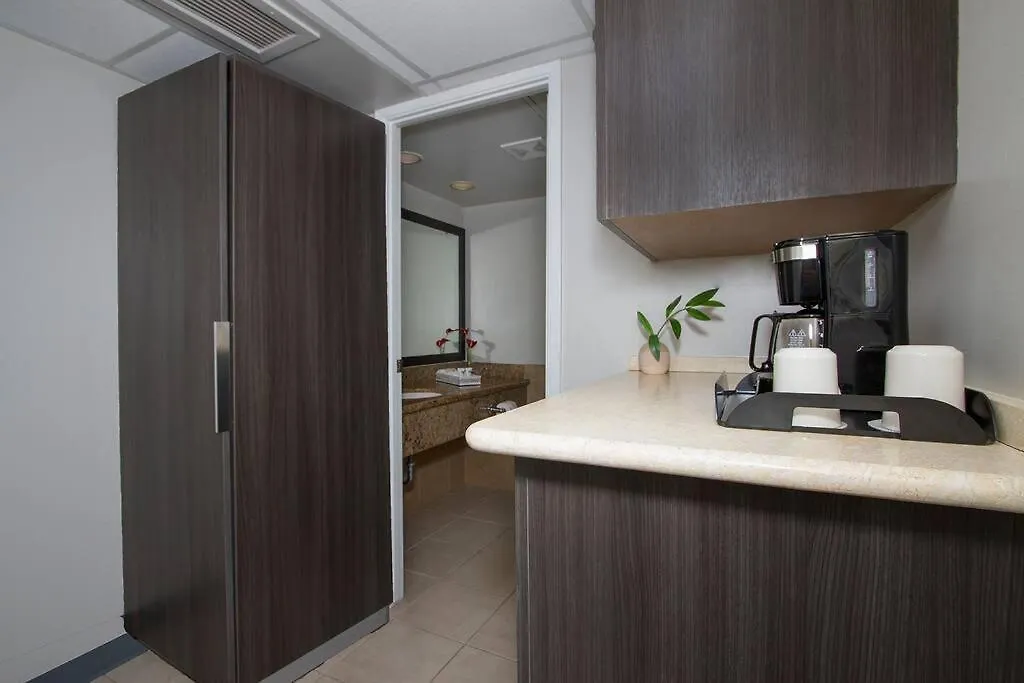Modern Studio Across From Hilton Lagoon Beach Pw920 Honolulu Appartement